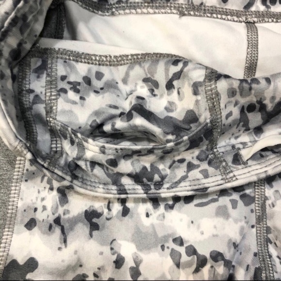 Athleta Run Dapple Be Free Crop Legging Gray White Size Small Activewear - Picture 9 of 14